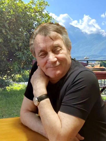 Igino (gino) Vezzoli