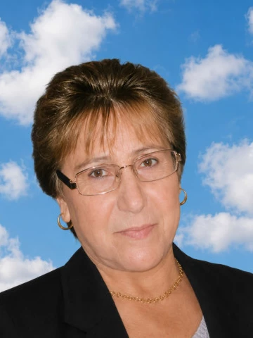 Anna Linzas