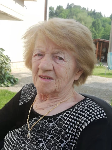 Ester Pirola