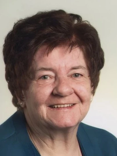 Eva Dirtl