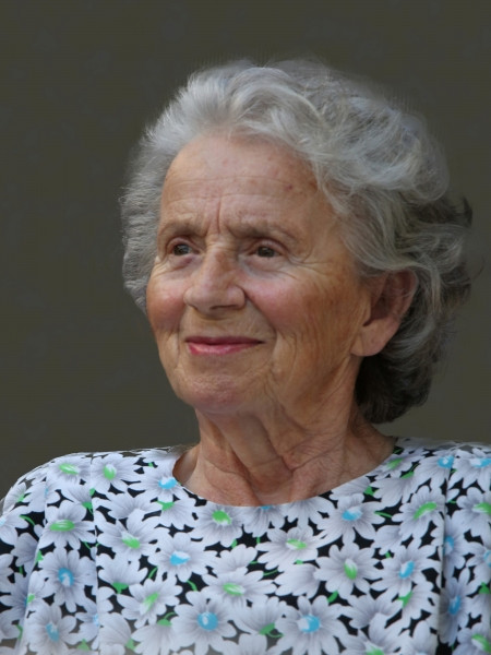 Amalia Comoretto