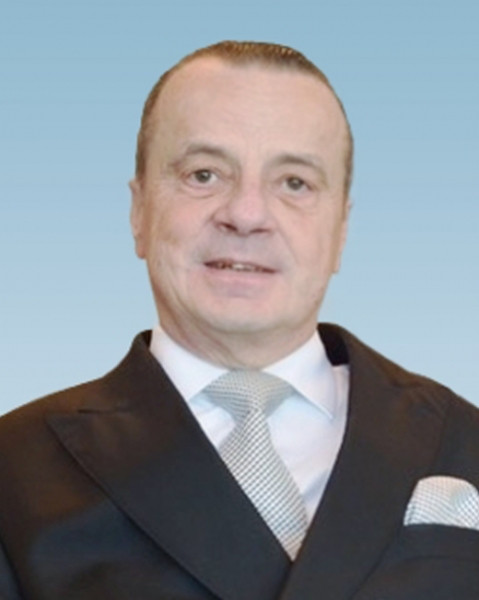 Claudio Menis