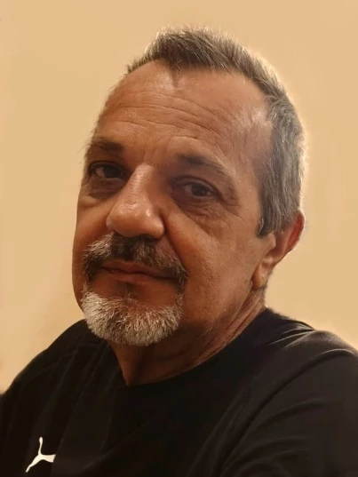 Giuseppe  Vezzulli
