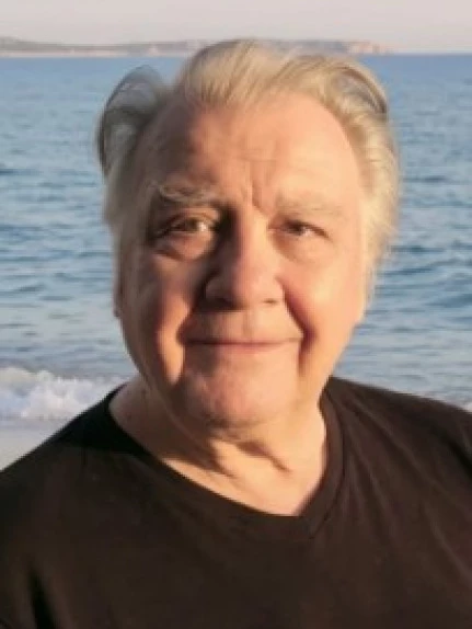 Angelo  Romero