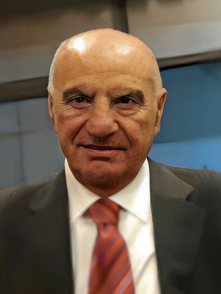 Mario Centola