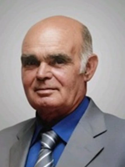 Renzo  Martis