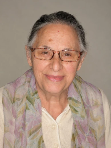 Angelina  Accalai