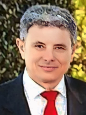 Marco Lucariello 