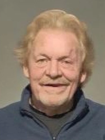Sergio Lazzaro