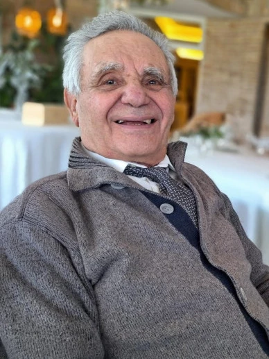 Mario  Ferretti