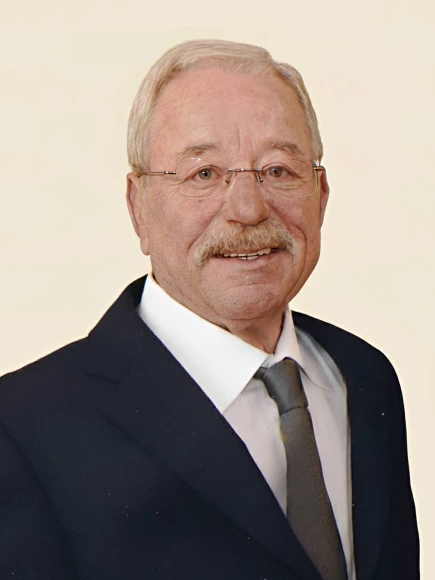 Michele  De Bellis 