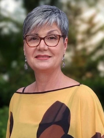 Tina Laurieri