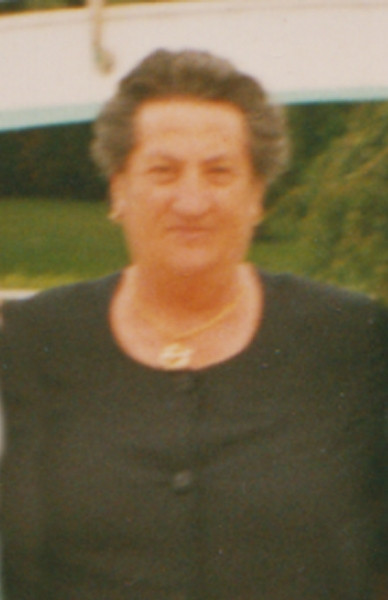 Anna  Lore'