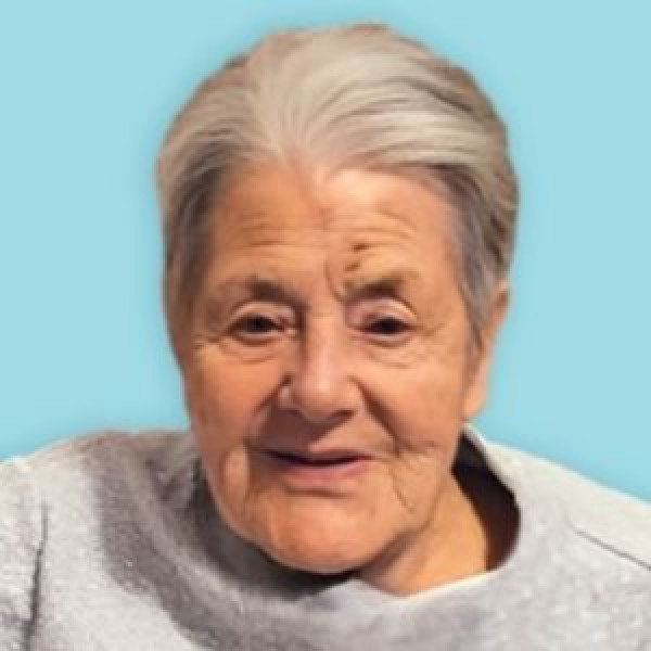 Franca  Peressotti