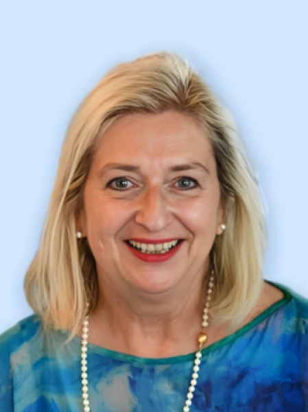 Mara  Meneghetti
