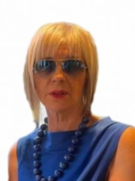  Roberta  Trevisan