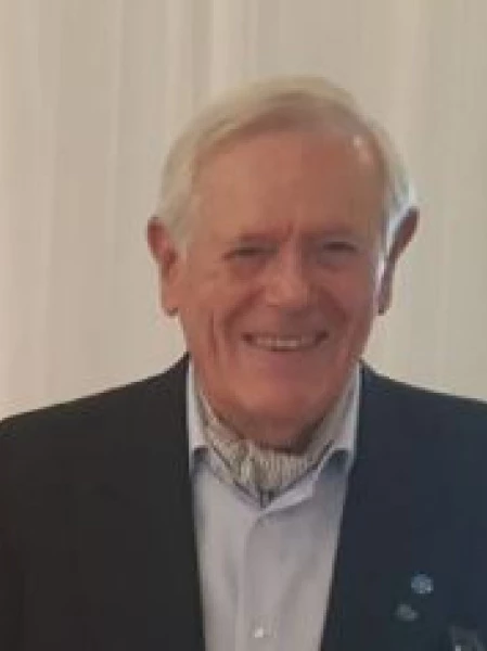  Alfredo  Libe'