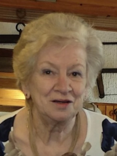 Carla  Roncastri In Saccavini