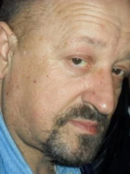 Alfredo  Gon