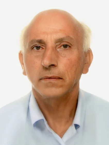 Alberto  Buzari