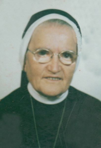 Suor Rosangela Menga