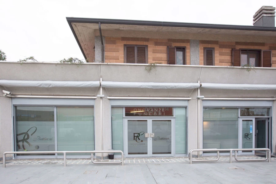 RICCIARDI E CORNA ONORANZE FUNEBRI
